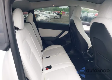 2022 Tesla Model Y Long Range Dual Motor All-Wheel Drive from USA, damaged, VIN 7SAYGDEE1NF354678